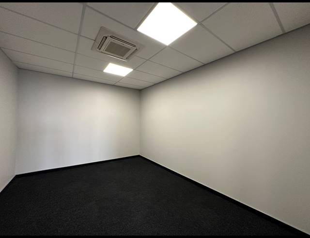 222.50M² OFFICE TO LET IN IRENE